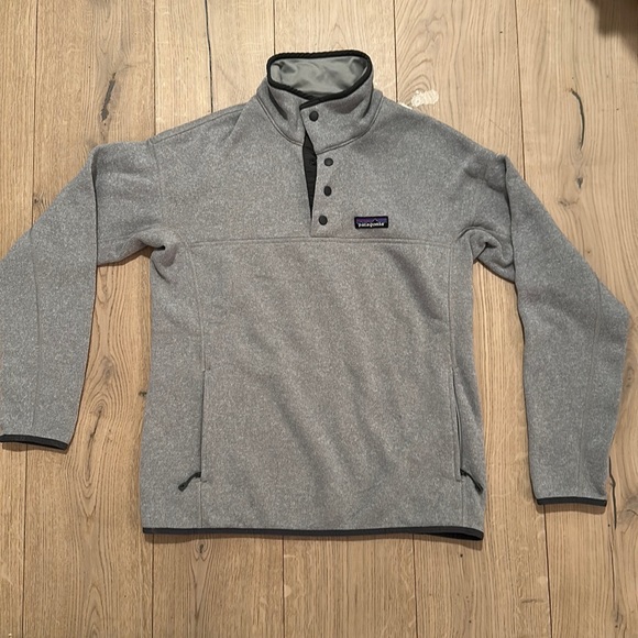 Patagonia Gray Women's Sweater - Picture 2 of 6